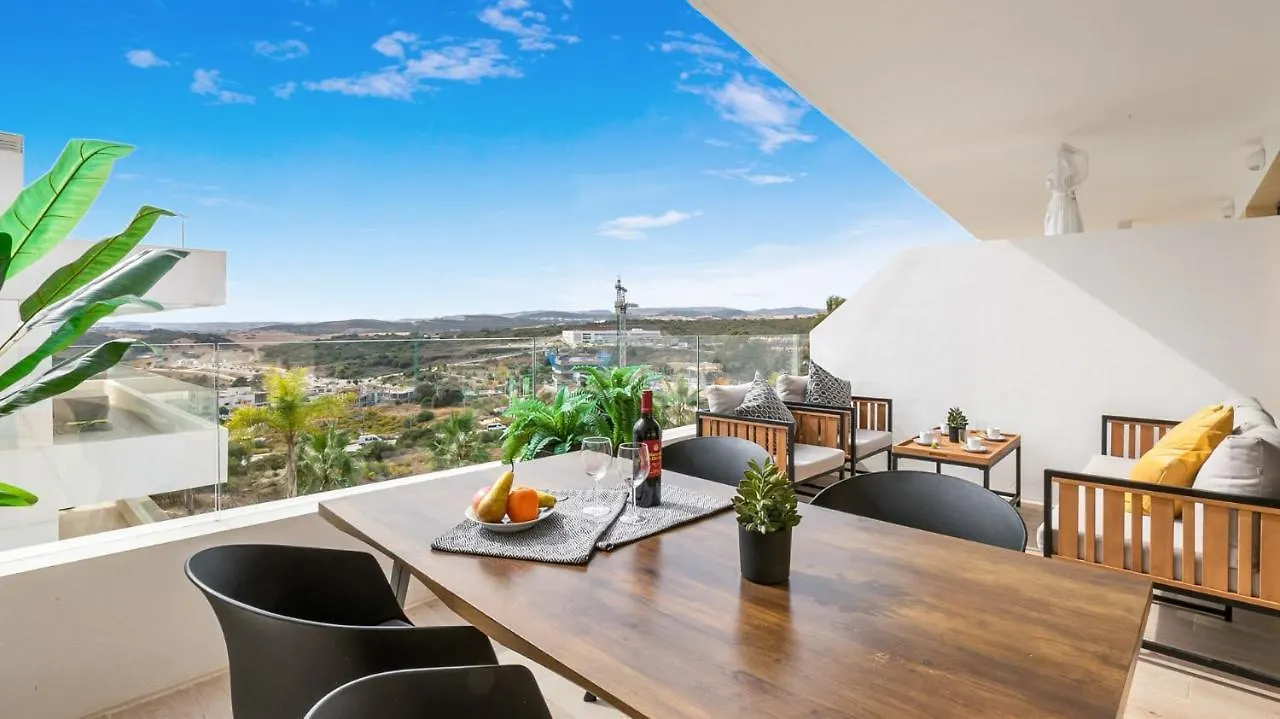 Vivi Homes - Roli Pool, Terrace, Golf & Beach Estepona 0*,