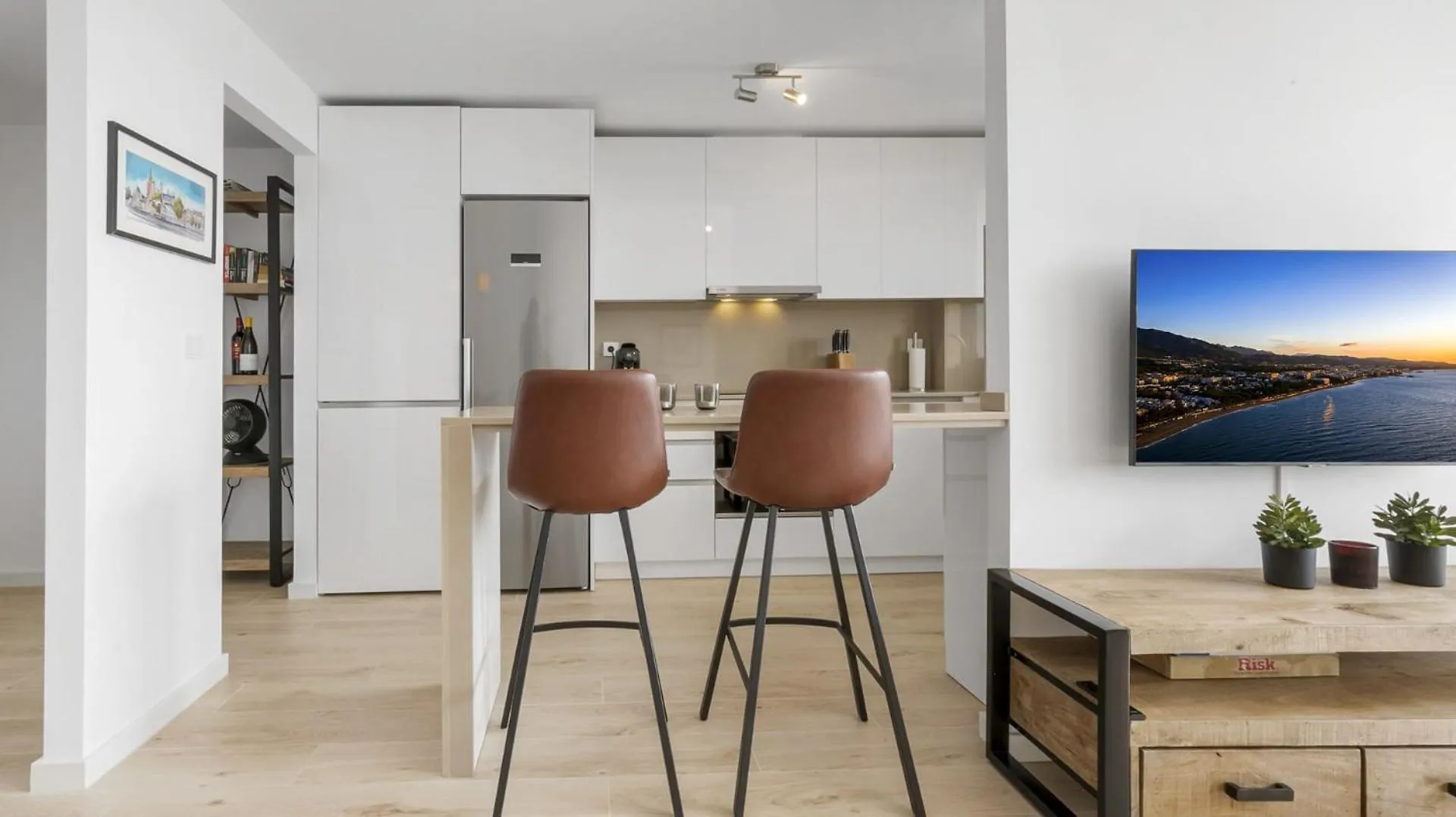 Vivi Homes - Roli Pool, Terrace, Golf & Beach Estepona 0*,  Spain