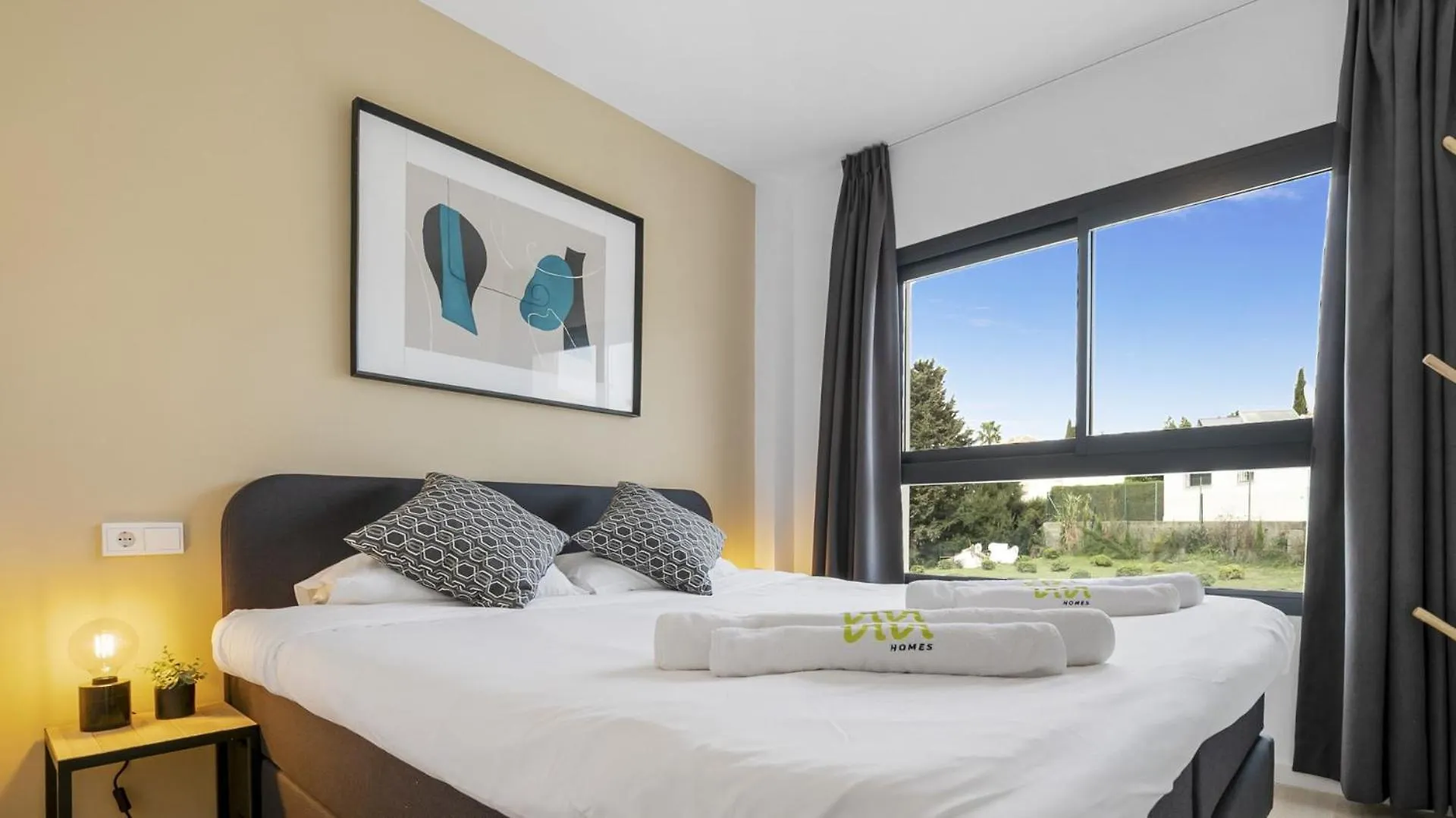 Apartment Vivi Homes - Roli Pool, Terrace, Golf & Beach Estepona